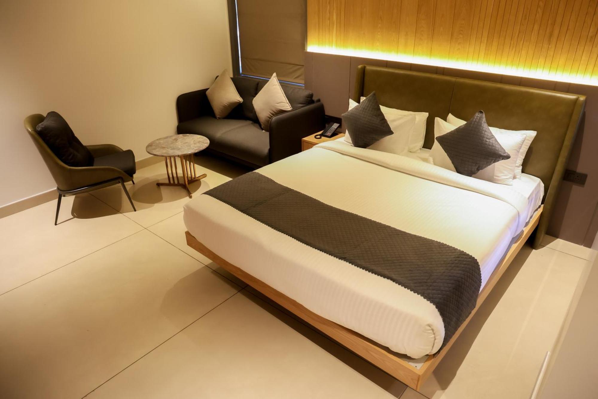 Raga - A Boutique Hotel Belgaum Εξωτερικό φωτογραφία